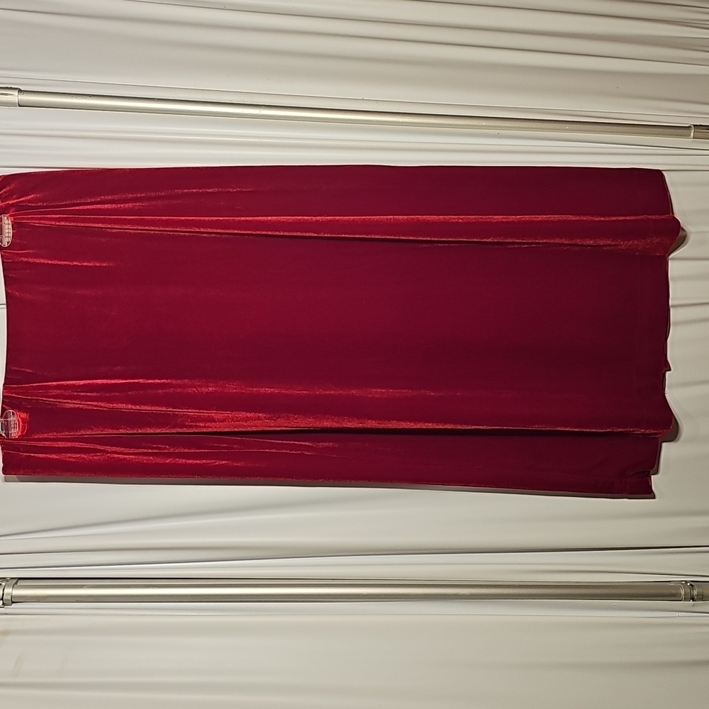 NWT Vintage Jaclyn Smith Classic Stretch Pull-on Red Velvet Maxi Holiday Skirt L